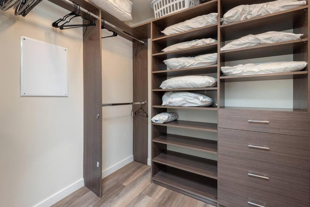 Luxurious Penthouse In Beverly Hills - Sleeps 10 ロサンゼルス エクステリア 写真