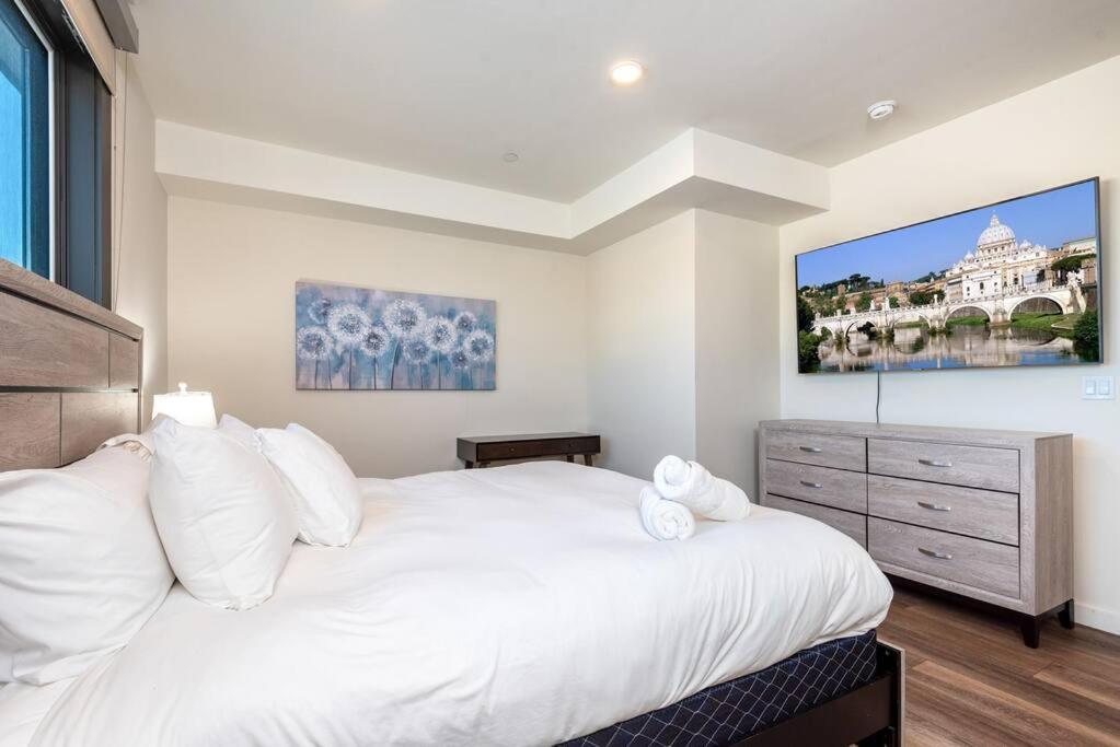 Luxurious Penthouse In Beverly Hills - Sleeps 10 ロサンゼルス エクステリア 写真
