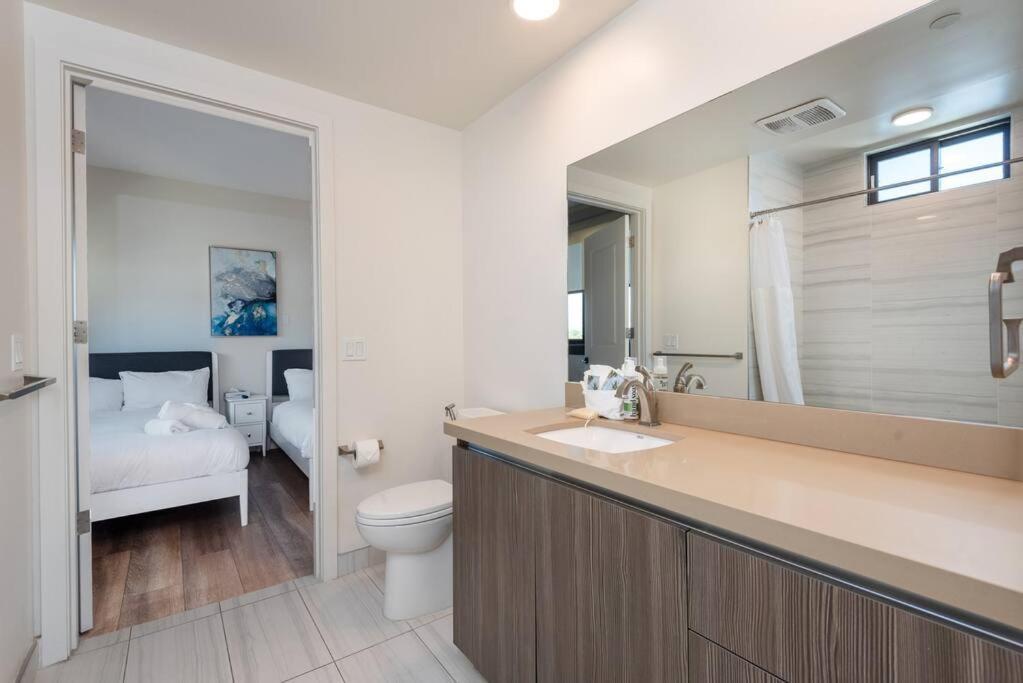 Luxurious Penthouse In Beverly Hills - Sleeps 10 ロサンゼルス エクステリア 写真