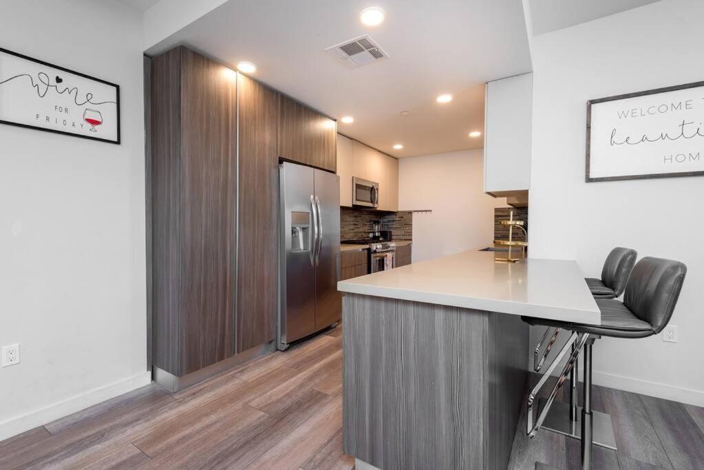 Luxurious Penthouse In Beverly Hills - Sleeps 10 ロサンゼルス エクステリア 写真
